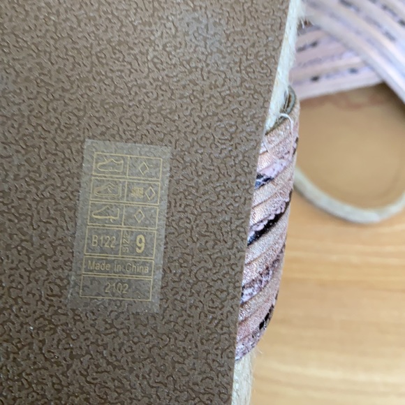 Blowfish Malibu Slides - Picture 10 of 16